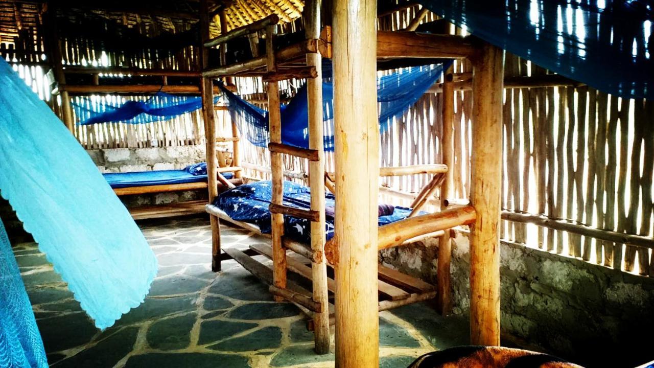 Diani Hostel Diani Beach Extérieur photo