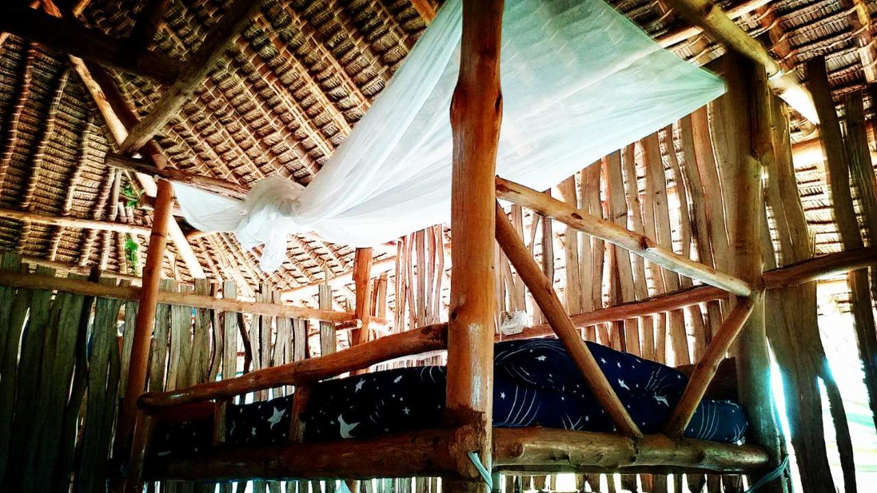 Diani Hostel Diani Beach Extérieur photo